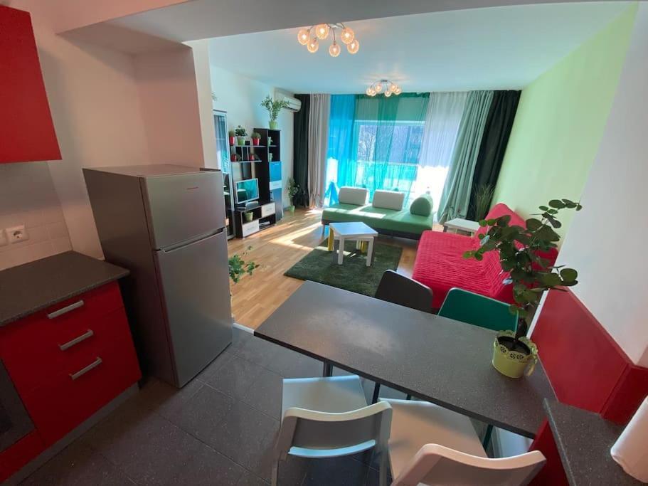 Green Apartment 214 With Private Parking Bukareszt Zewnętrze zdjęcie