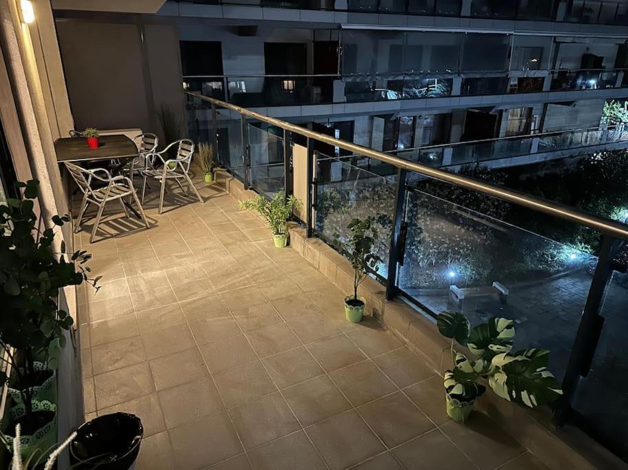Green Apartment 214 With Private Parking Bukareszt Zewnętrze zdjęcie