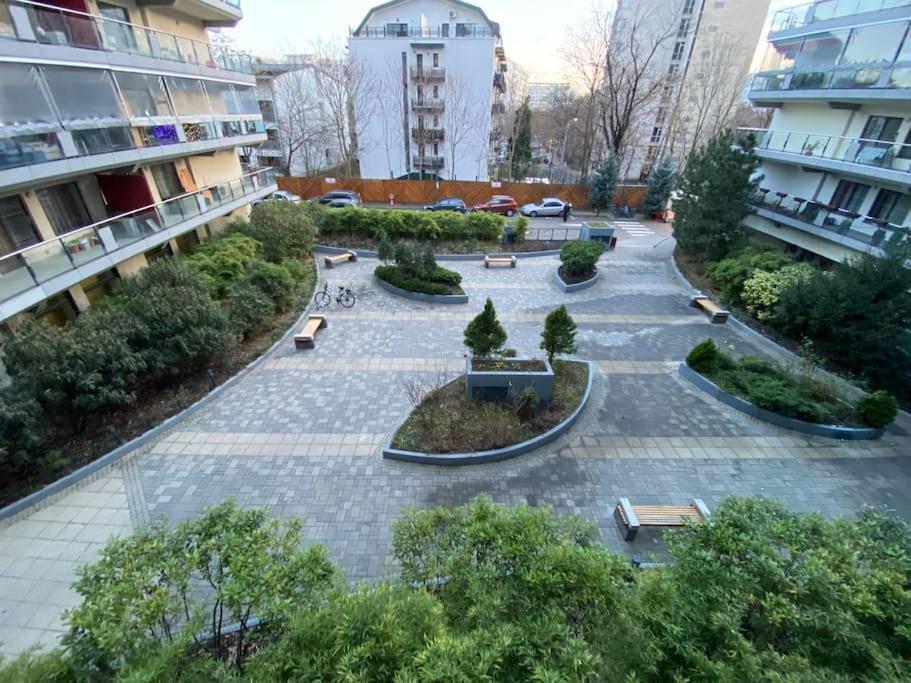 Green Apartment 214 With Private Parking Bukareszt Zewnętrze zdjęcie