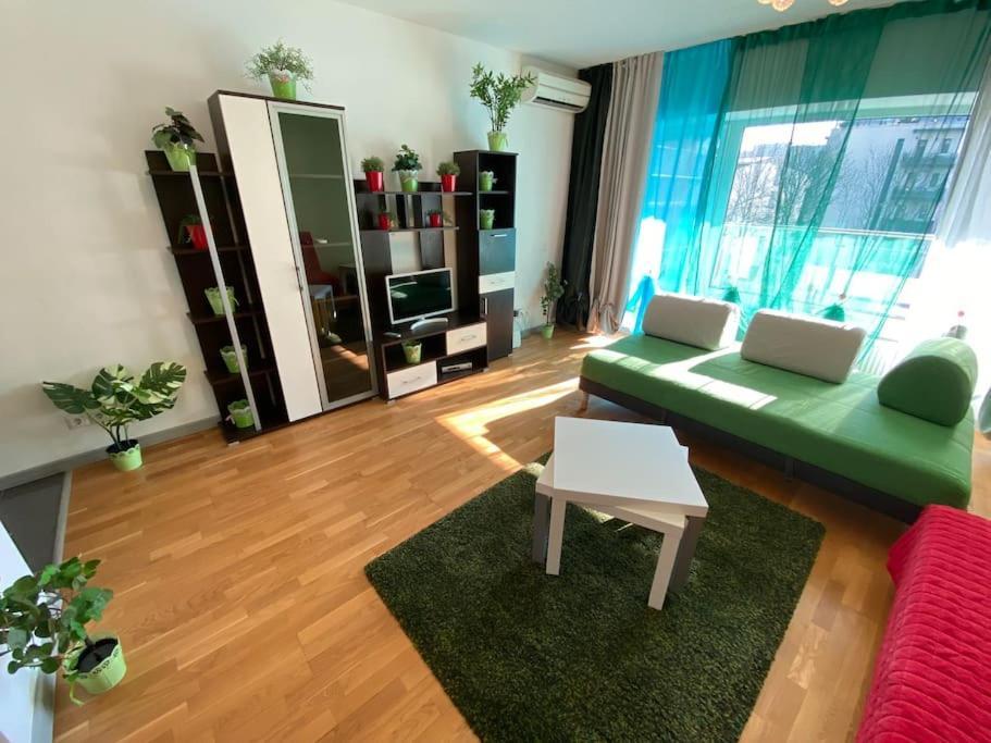 Green Apartment 214 With Private Parking Bukareszt Zewnętrze zdjęcie